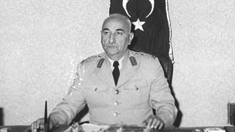 جمال غورسيل، الرئيس التركي السابق (مواقع التواصل)