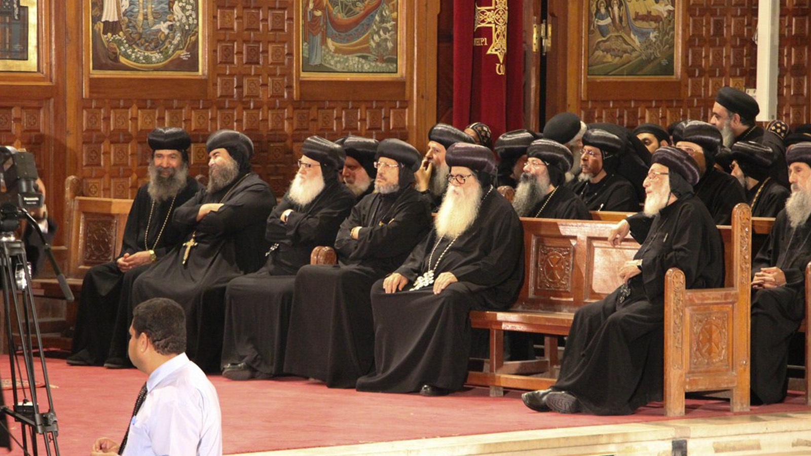 ‪الكنيسة المصرية اعتادت الترتيب لاستقبال أقباط المهجر للسيسي‬ (الجزيرة)