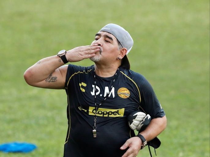 Argentinian soccer legend Diego Armando Maradona reacts to fans during his first training session as coach of Dorados at the Banorte stadium in Culiacan, in the Mexican state of Sinaloa, Mexico September 10, 2018. REUTERS/Henry Romero