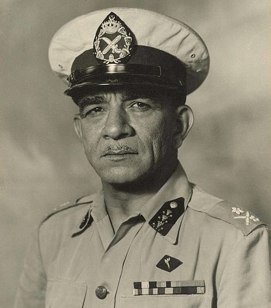 محمـد نجيب أول رئيس لجمهورية مصر (1953- 1954م) (مواقع التواصل)