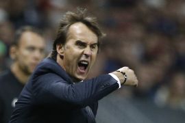 CSKA Moscow vs Real Madrid - UEFA Champions League- - MOSCOW, RUSSIA - OCTOBER 02: Real Madrid's head coach Julen Lopetegui reacts during UEFA Champions League Group G soccer match between CSKA Moscow and Real Madrid at the Luzhniki Stadium in Moscow, Russia on October 02, 2018.