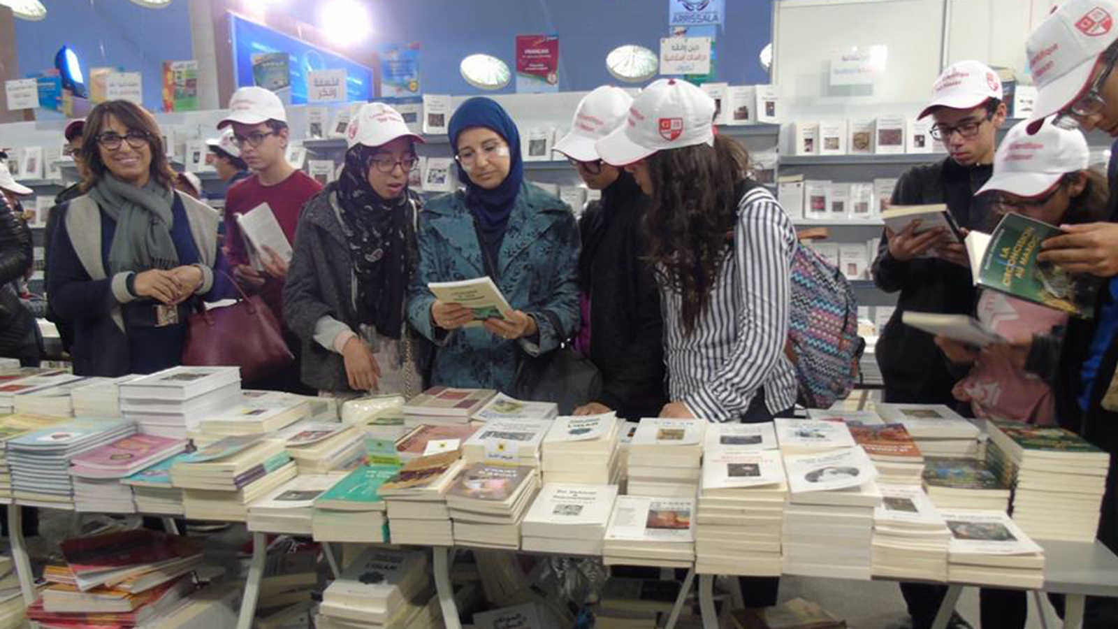‪المعرض الدولي للكتاب في الدار البيضاء من أهم مواعيد صناعة الكتاب والنشر في المغرب‬ (الجزيرة)