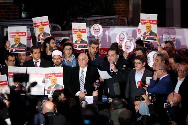 epa07119171 Former Egyptian Parliament member, Ayman Nour (C), who is living in exile in Turkey, speaks during the demonstration in front of Saudi Arabian consulate in Istanbul, Turkey, 25 October 2018. Turkish President Erdogan addressed the parliament on the case of Saudi journalist Jamaal Khashoggi on 23 October 2018, media reported that he said that Turkish investigators have strong evidence that Khashoggi's death was planned, and demanded that the whereabouts of the dead journalist's body be revealed and the suspects face trial in Turkey. Saudi Arabian official media on 19 October reported that journalists Jamal Khashoggi died as a result of a physical altercation inside the kingdom's consulate in Istanbul, where he was last seen entering on 02 October for routine paperwork. On 24 October, Mohammed bin Salman spoke of the killing of Khashoggi for the first time, describing it as 'a heinous crime that cannot be justified', and that Saudi Arabia and Turkey will work together to punish all culprits. EPA-EFE/ERDEM SAHIN