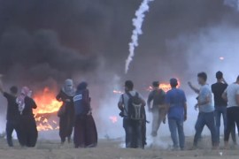 تواصل مشاركة آلاف الفلسطينيين في مسيرات العودة بغزة