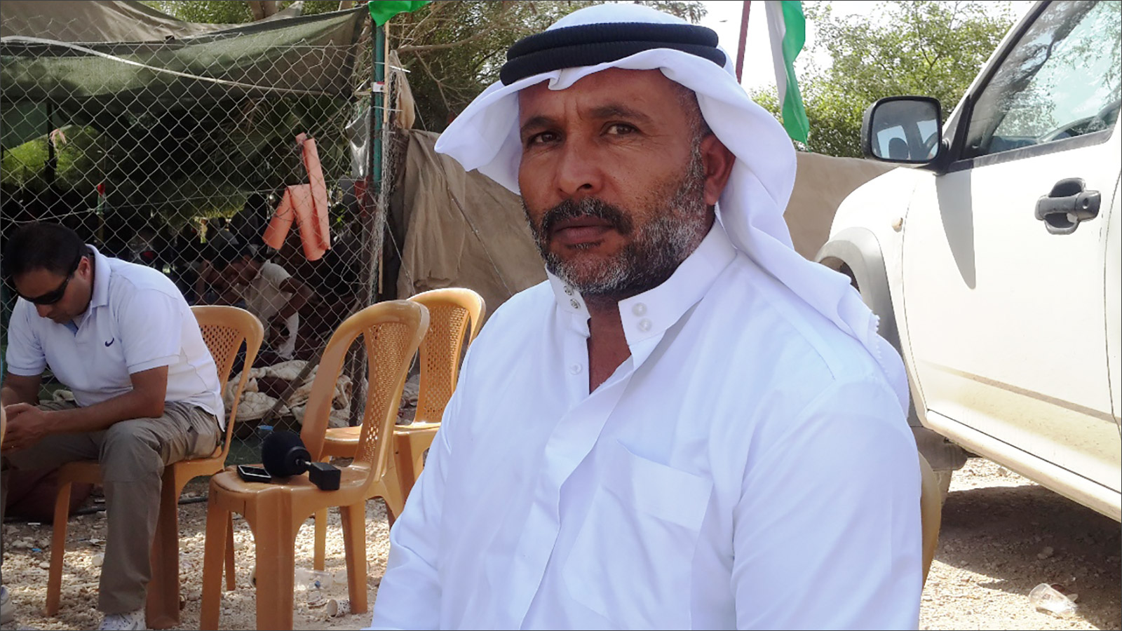  أحمد أبو داهوك أوقف الاحتلال الإسرائيلي تصريح عمله لإجباره على الرحيل عن الخان الأحمر (الجزيرة)