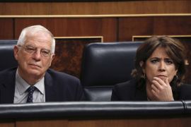 Spanish Foreign Minister Josep Borrell and Spain's Justice Minister Dolores Delgado attend a parliamentary session in Madrid, Spain, October 10, 2018. REUTERS/Susana Vera