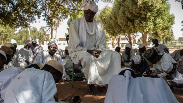 "الخلاوي".. مؤسسة تعليمية متصوفة في السودان