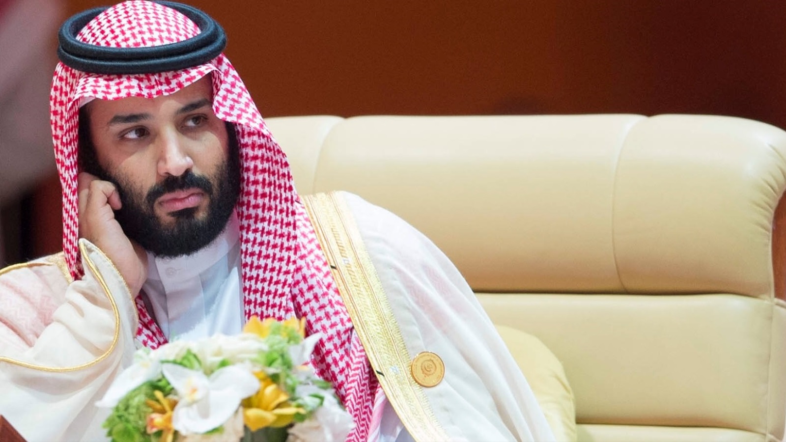 ولي العهد السعودي محمد بن سلمان يواجه ضغوطا كبيرة بسبب مقتل خاشقجي (رويترز)