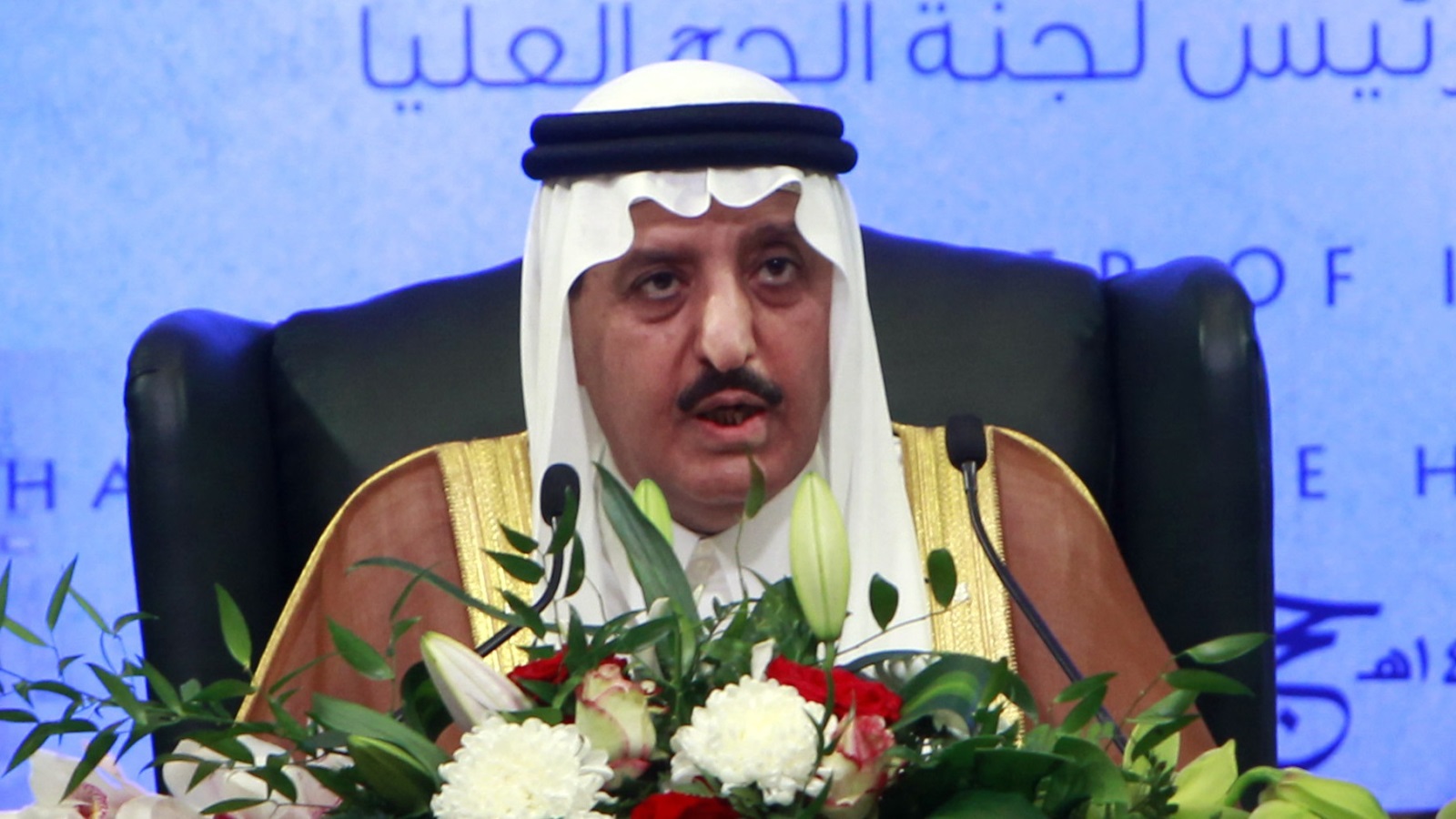 الأمير أحمد بن عبد العزيز عاد إلى الرياض 