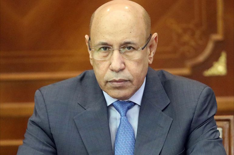 وزير الدفاع الجديد محمد ولد الغزاوني