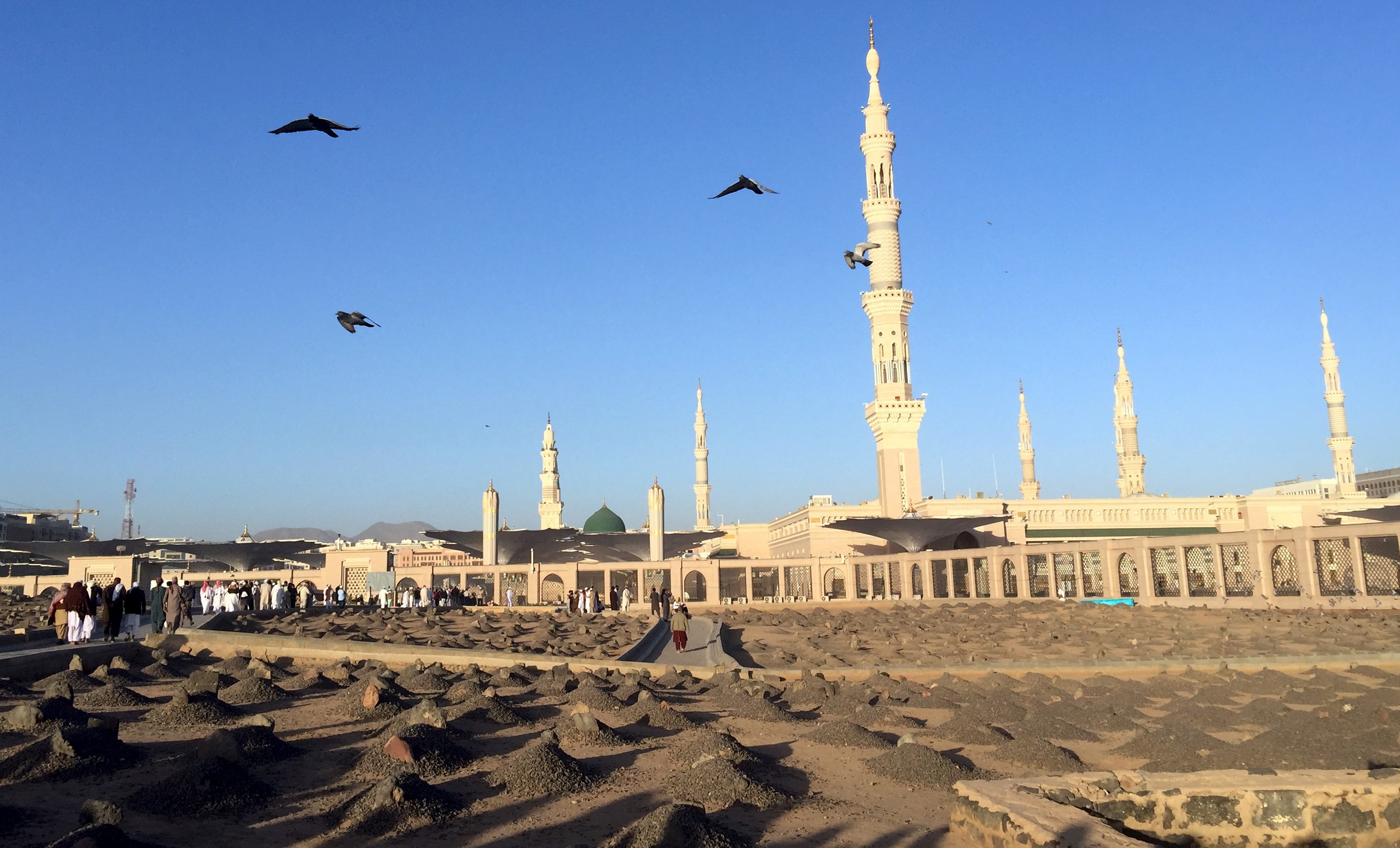 blogs - المسجد النبوي (رويترز)