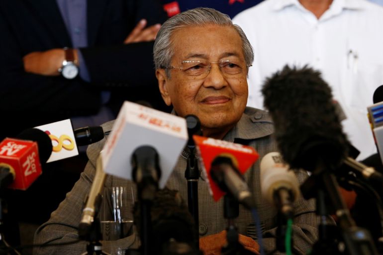Mahathir Mohamad gives a news conference following the general election in Petaling Jaya, Malaysia, May 10, 2018. REUTERS/Lai Seng Sin
