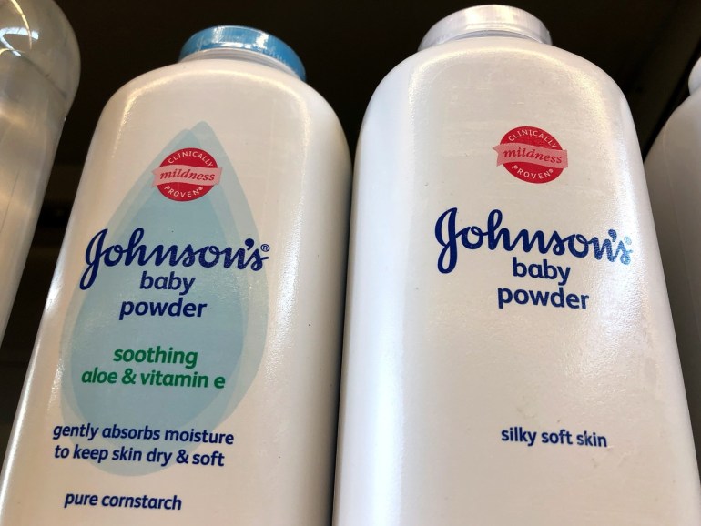 SAN FRANCISCO, CA - JULY 13: Containers of Johnson's baby powder made by Johnson and Johnson are displayed on a shelf on July 13, 2018 in San Francisco, California. A Missouri jury has ordered pharmaceutical company Johnson and Johnson to pay $4.69 billion in damages to 22 women who claim that they got ovarian cancer from Johnson's baby powder. Justin Sullivan/Getty Images/AFP== FOR NEWSPAPERS, INTERNET, TELCOS & TELEVISION USE ONLY ==