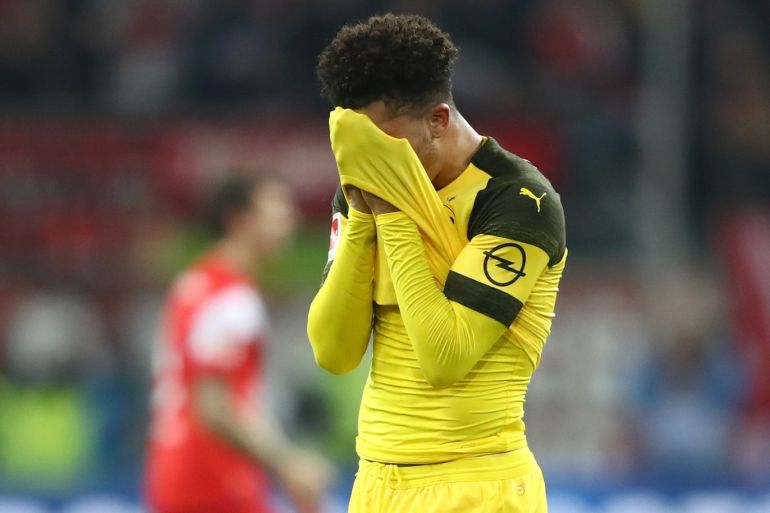 DUESSELDORF, GERMANY - DECEMBER 18: Jadon Sancho of Borussia Dortmund looks dejected following his sides defeat in the Bundesliga match between Fortuna Duesseldorf and Borussia Dortmund at Esprit-Arena on December 18, 2018 in Duesseldorf, Germany. (Photo by Dean Mouhtaropoulos/Bongarts/Getty Images)