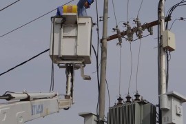 تعاني خطوط النقل العالي الناقلة للكهرباء في العراق من محدودية الطاقة والاستيعاب