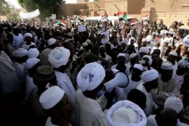 انقسام سوداني.. مظاهرات مناهضة للبشير وأخرى مؤيدة له