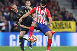 MADRID, SPAIN - FEBRUARY 20: Diego Costa of Atletico Madrid is challenged by Leonardo Bonucci of Juventus during the UEFA Champions League Round of 16 First Leg match between Club Atletico de Madrid and Juventus at Estadio Wanda Metropolitano on February 20, 2019 in Madrid, Spain. (Photo by Angel Martinez/Getty Images)