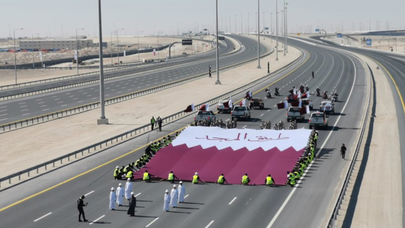 ‪طريق المجد أكبر مشاريع الطرق في قطر‬ (مواقع التواصل)