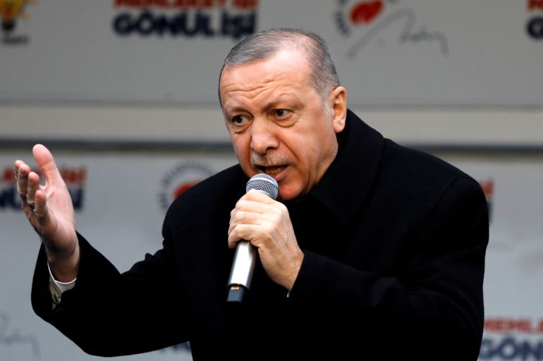 Turkish President Tayyip Erdogan addresses his supporters during a rally for the upcoming local elections in Istanbul, Turkey, February 16, 2019. REUTERS/Umit Bektas