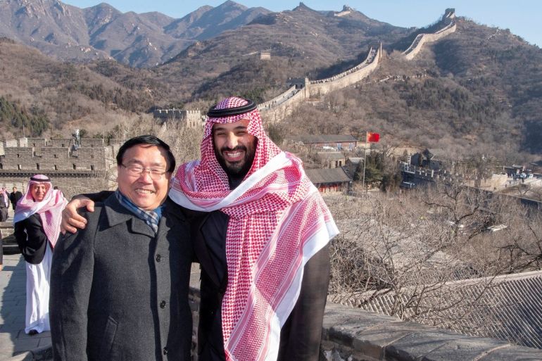 Saudi Arabia's Crown Prince Mohammed bin Salman poses for camera with the Chinese Ambassador to Saudi Arabia Li Huaxin during a visit to Great Wall of China in Beijing, China February 21, 2019. Bandar Algaloud/Courtesy of Saudi Royal Court/Handout via REUTERS ATTENTION EDITORS - THIS PICTURE WAS PROVIDED BY A THIRD PARTY.