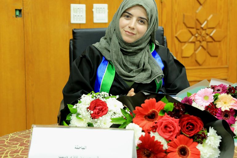 "رقية" الأجنبية الأولى التي حصلت على درجة الماجستير في غزة - من علا موسى