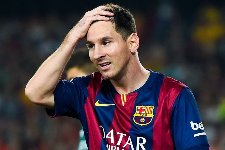 BARCELONA, SPAIN - OCTOBER 18: Lionel Messi of FC Barcelona reacts after missing a chance to score during the La Liga match between FC Barcelona and SD Eibar at Camp Nou on October 18, 2014 in Barcelona, Spain. (Photo by David Ramos/Getty Images)