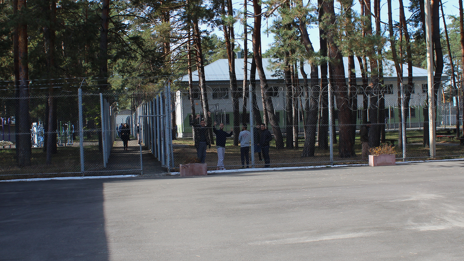 ‪مركز احتجاز مهاجرين غير نظاميين في أوكرانيا‬  (الجزيرة)