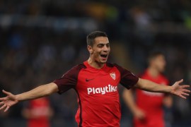 ROME, ITALY - FEBRUARY 14: Wissam Ben Yedder of Sevilla celebrates after scoring the opening goal during the UEFA Europa League Round of 32 first leg match between SS Lazio and Sevilla at Stadio Olimpico on February 14, 2019 in Rome, Italy. (Photo by Paolo Bruno/Getty Images)
