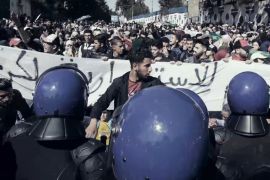 سيناريوهات- إلى أين يتجه المشهد السياسي في الجزائر؟