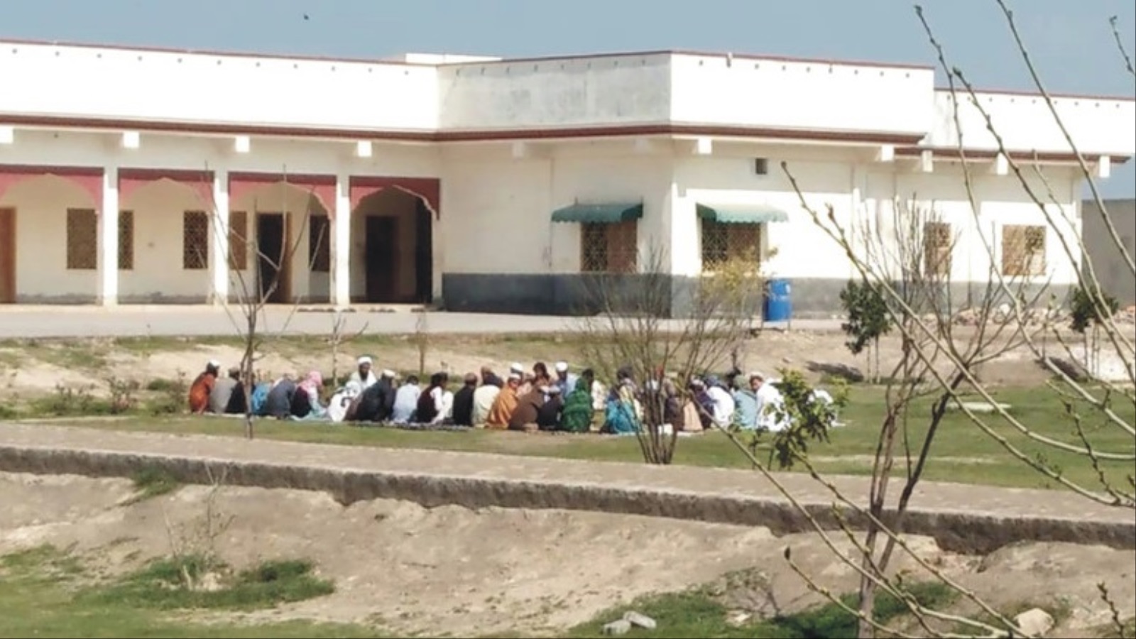 ‪مدرسية دينية في بهاولبور بإقليم البنجاب استعادتها الحكومة المحلية وتقول الهند إنها كانت مقرا لتنظيم جيش محمد المحظور‬  (الأوروبية)