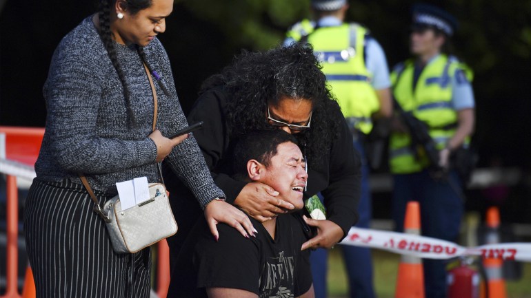 نيوزيلندا تتحول لإيقونة للإنسانية بعد تعاطيها مع مجزرة المسجدين