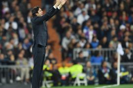 MADRID, SPAIN - FEBRUARY 27: Head coach Santiago Solari of Real Madrid reacts during the Copa del Rey Semi Final second leg match between Real Madrid and FC Barcelona at Bernabeu on February 27, 2019 in Madrid, Spain. (Photo by David Ramos/Getty Images)