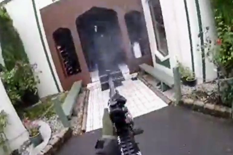 صور من عملية الهجوم على المسجد في نيوزلندا