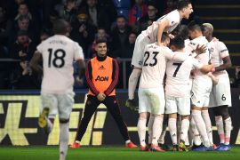 LONDON, ENGLAND - FEBRUARY 27: Romelu Lukaku of Manchester United celebrates with teammates after scoring his team's second goal during the Premier League match between Crystal Palace and Manchester United at Selhurst Park on February 27, 2019 in London, United Kingdom. (Photo by Mike Hewitt/Getty Images)
