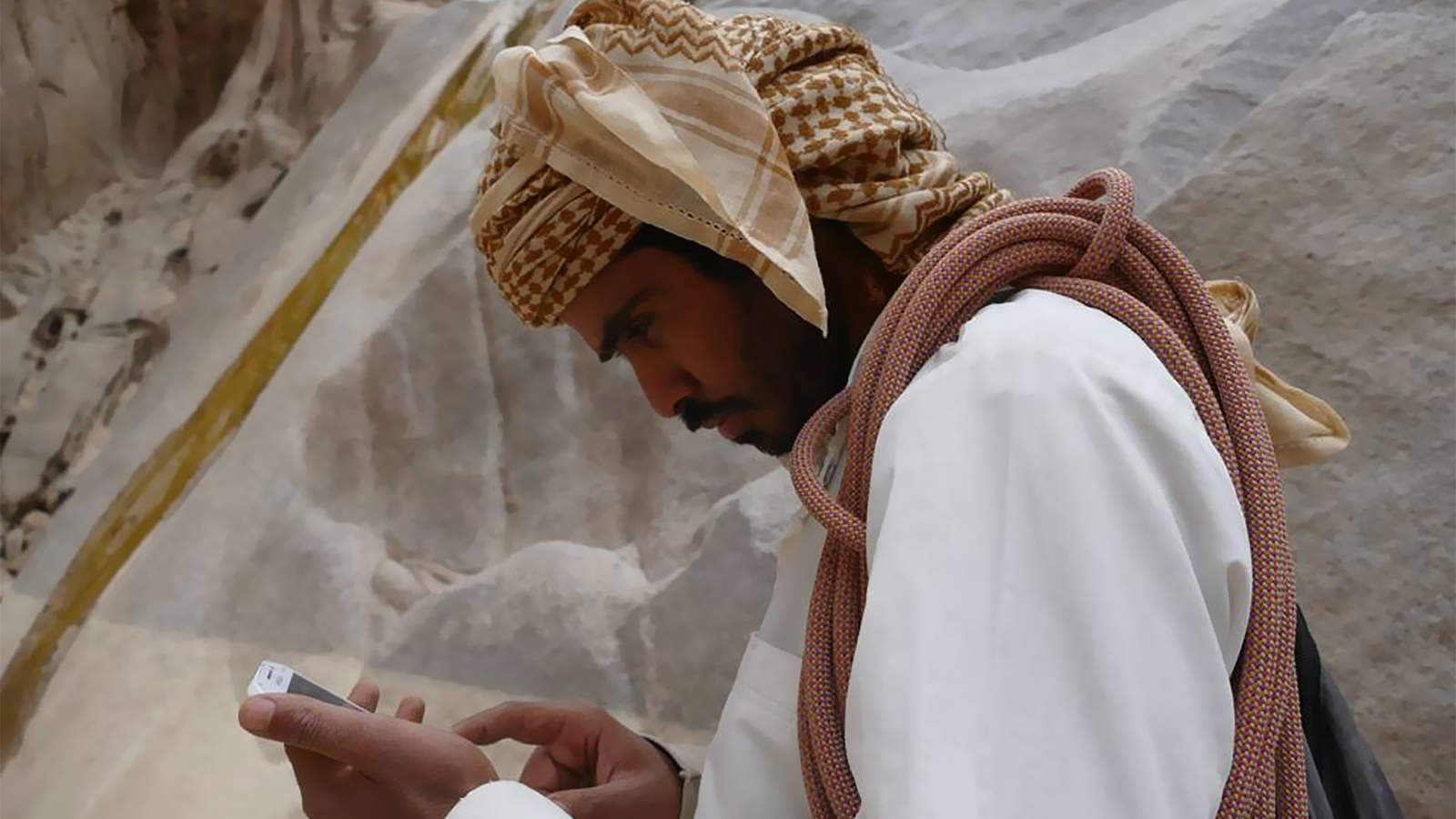 ‪انتشار التعليم بعد تحرير سيناء أثر بالممارسات الاحتفالية ولكن التقاليد لا تزال غالبة‬ (مواقع التواصل)