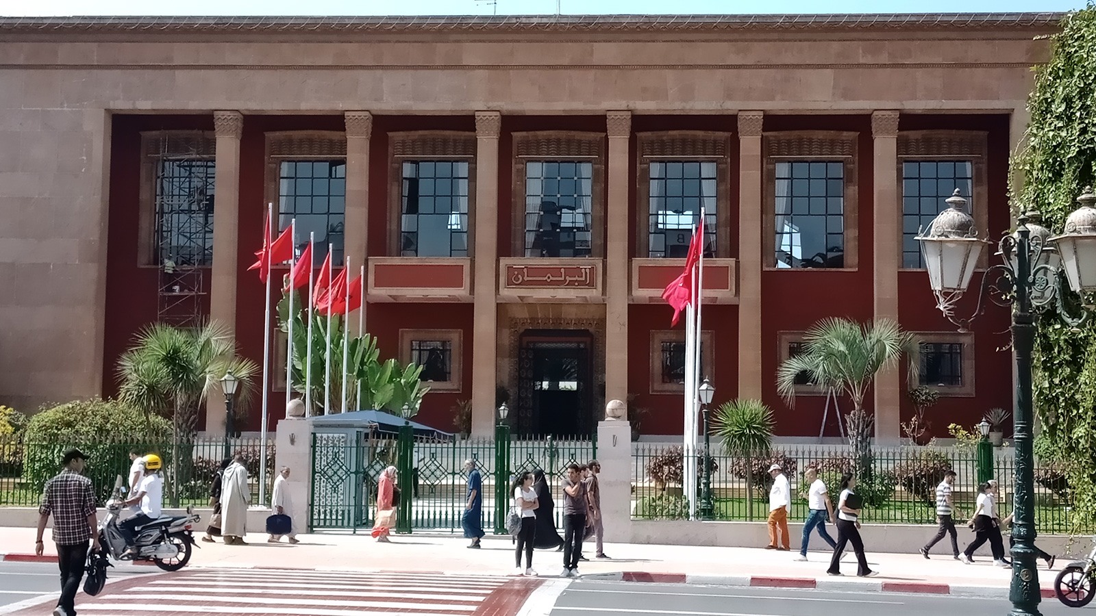 ‪البرلمان المغربي لم يصوت بعد على مشروع القانون‬ (الجزيرة)