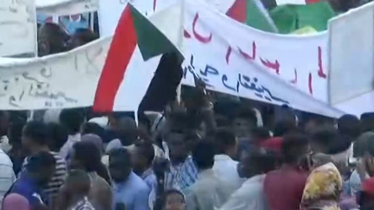 الحراك السوداني يرفض محاولات التدخل الخارجي في المسار الانتقالي