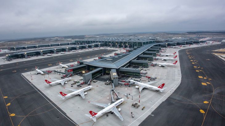 صور ومشاهد جوية لمطار إسطنبول