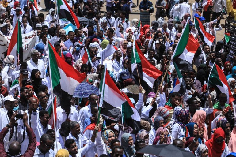 ميدان - الثورة السودانية