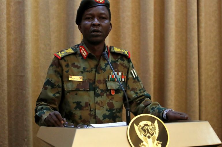 Sudanese army spokesman, Lt. Gen. Shamseldin Kibashi attends a news conference in Khartoum, Sudan April 17, 2019. REUTERS/Umit Bektas