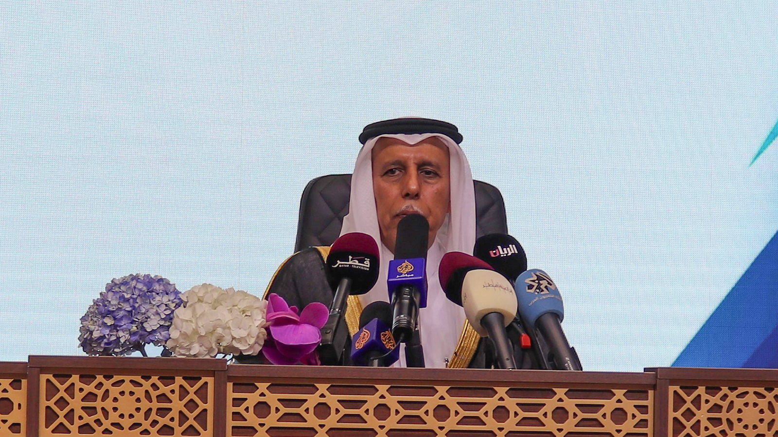 رئيس مجلس الشورى القطري أحمد بن زيد آل محمود (الجزيرة نت)