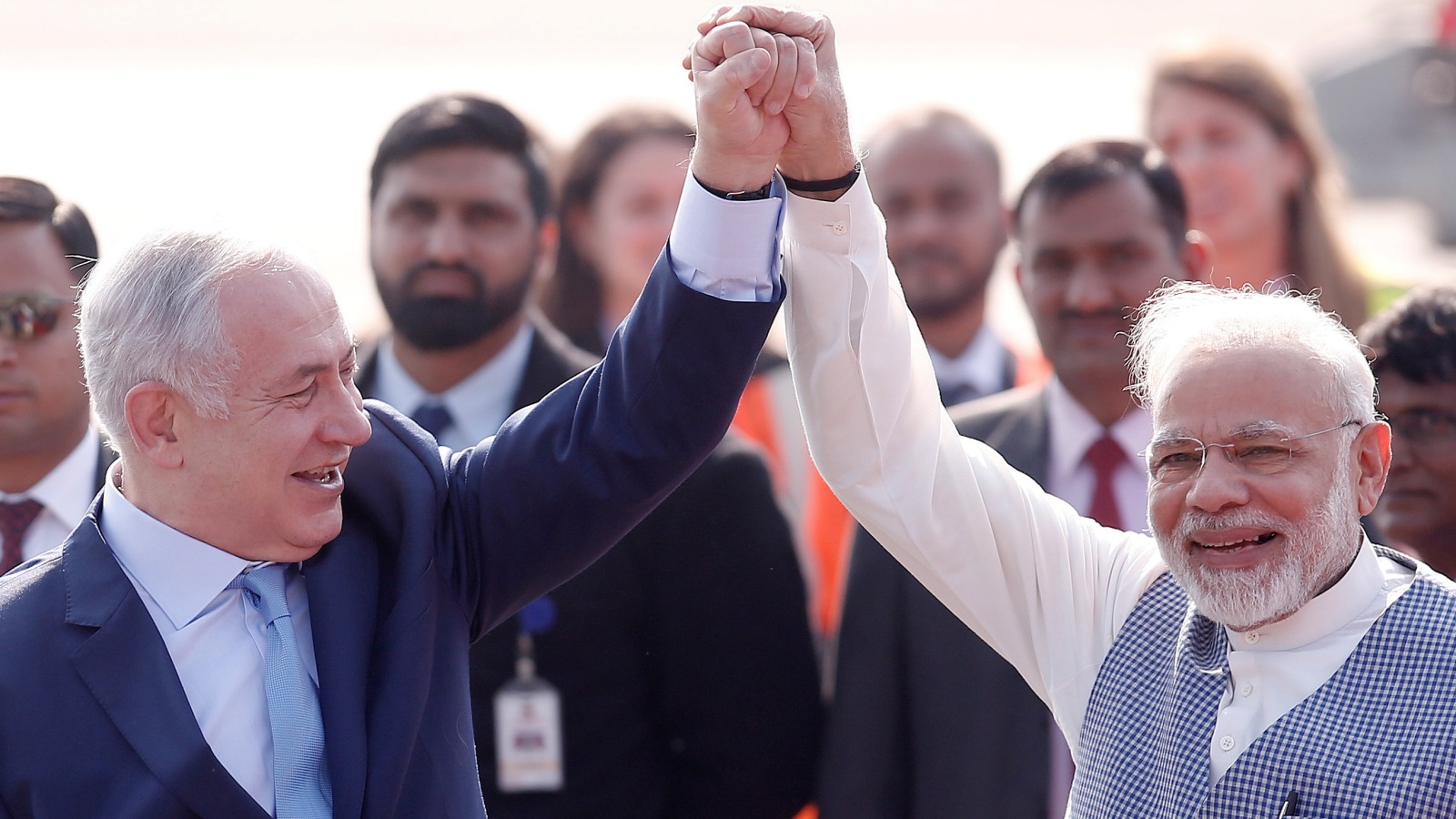 ‪رئيسا وزراء الهند وإسرائيل التقيا في أكثر من مناسبة‬  (رويترز)