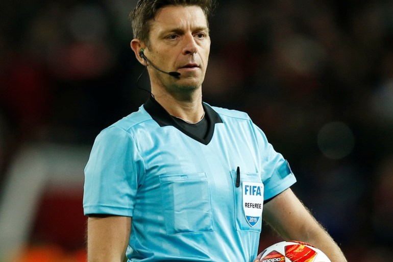 Soccer Football - Champions League Quarter Final First Leg - Manchester United v FC Barcelona - Old Trafford, Manchester, Britain - April 10, 2019 Referee Gianluca Rocchi REUTERS/Andrew Yates
