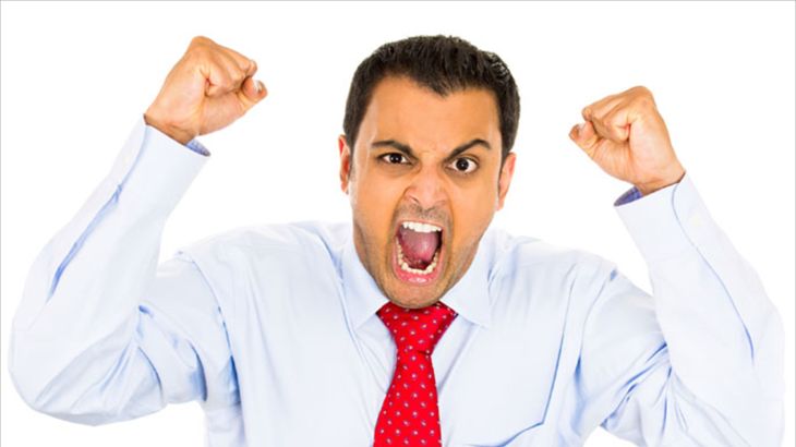 رجل غاضب النزق في رمضان العصبية الغضب angry man anger، بعد وكالة دريمزتايم يضاف اسم وكالة "أثولبادي"