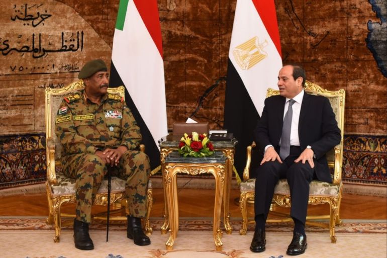 Abdul Fattah al-Burhan, head of the Sudanese Transitional Military Council (TMC), visits Cairo photo information