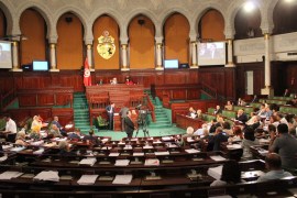 نواب البرلمان التونسي يؤجلون للمرة الثالثة النظر في تعديل قانون الانتخابات لاختلاف الرؤى والمصالح حوله/