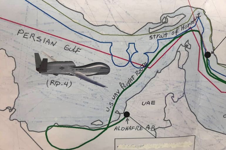 ظريف ينشر خريطة تشير إلى تحليق الطائرة الأمريكية فوق المياه الإيرانية