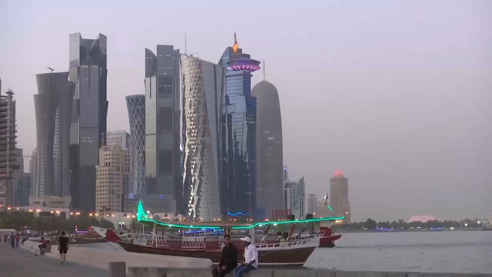 حصار قطر أثر على العلاقة بين دول مجلس التعاون الخليجي (الجزيرة)