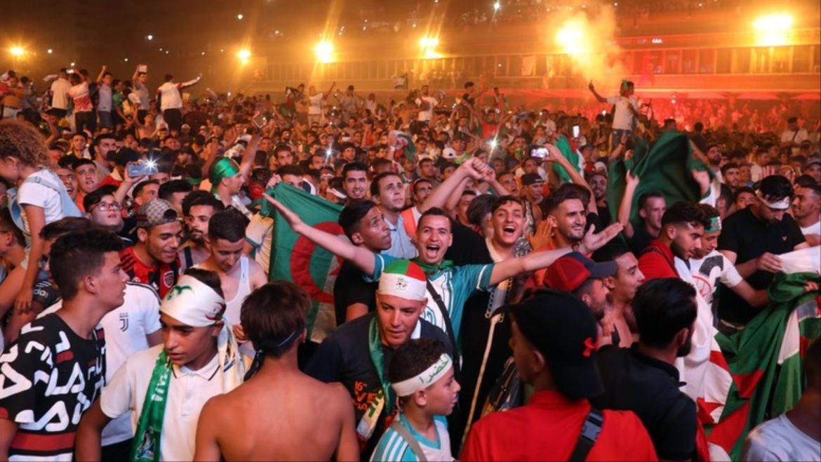 epa07728228 Algeria supporters celebrate after Algeria won the 2019 Africa Cup of Nations (AFCON2019) final soccer match against Senegal, in Algiers, Algeria on 19 July 2019. The 2019 Africa Cup of Nations (AFCON2019) was taking place from 21 June until 19 July 2019 in Egypt. EPA-EFE/MOHAMED MESSARA