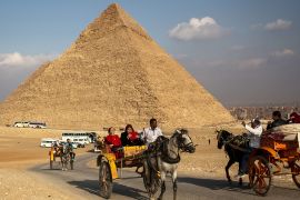 Tourists Visits Pyramids In Egypt After Recent Bomb Blasts. ركوب الخيل والجمال في جولة عبر الصحراء